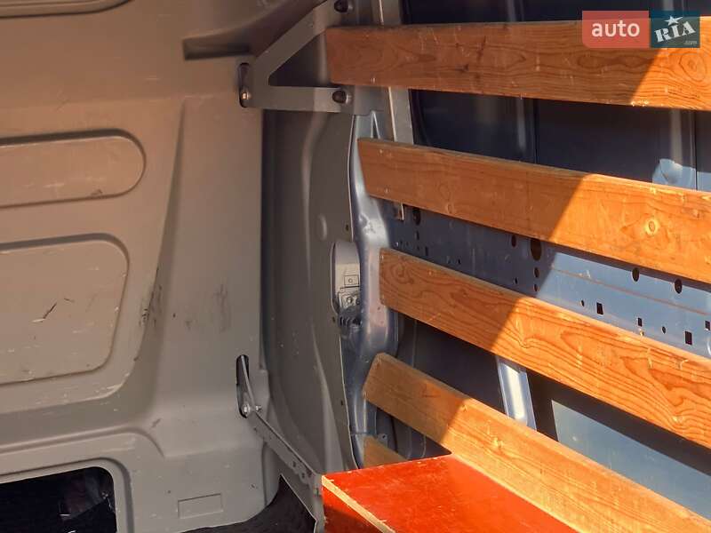 Минивэн Opel Vivaro 2010 в Вознесенске