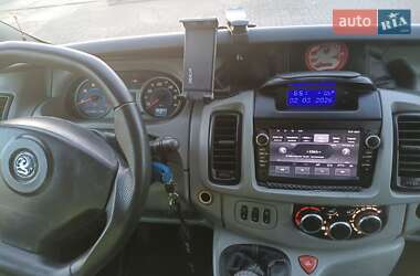Мінівен Opel Vivaro 2004 в Калуші
