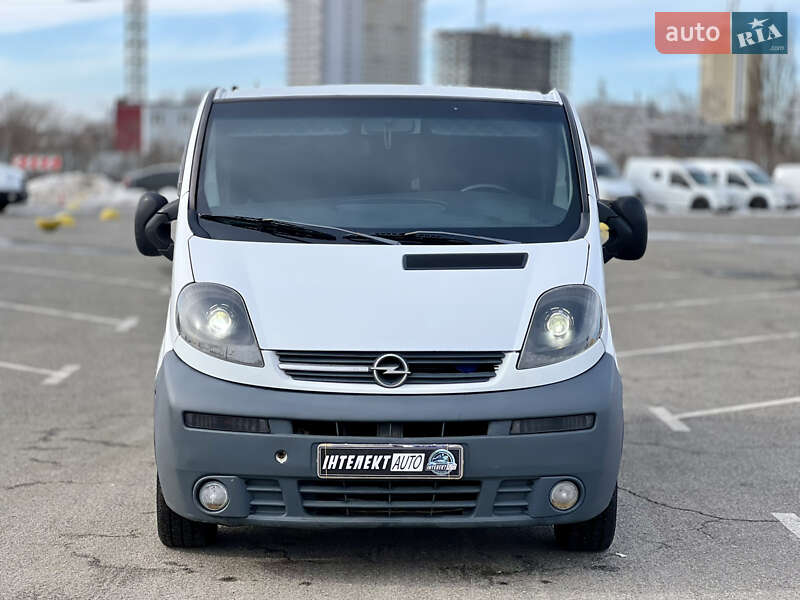 Минивэн Opel Vivaro 2002 в Киеве фото 2 Минивэн Opel Vivaro 2002 в Киеве