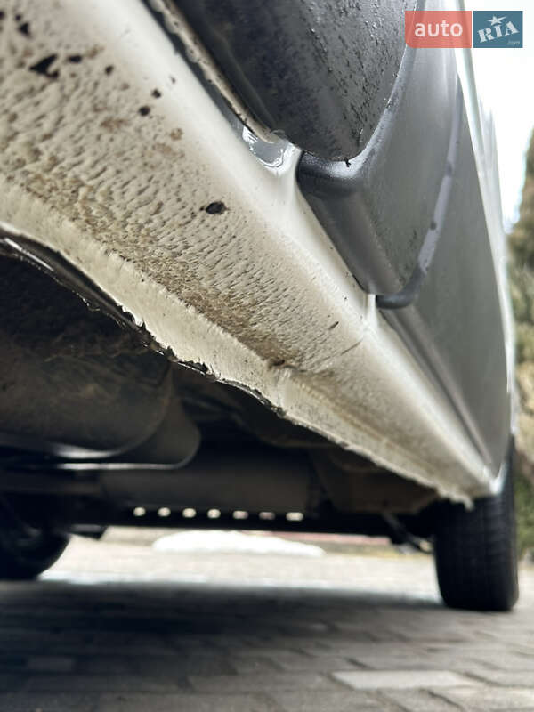 Мінівен Opel Vivaro 2008 в Самборі