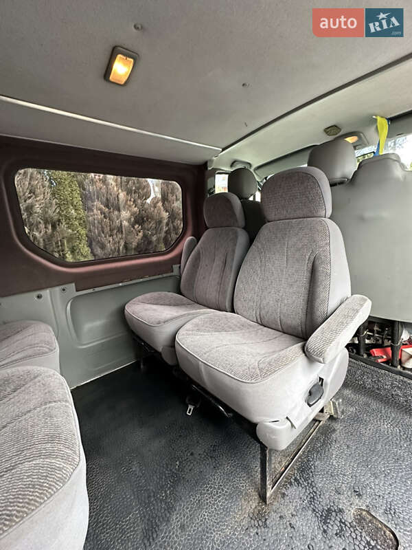 Мінівен Opel Vivaro 2008 в Самборі