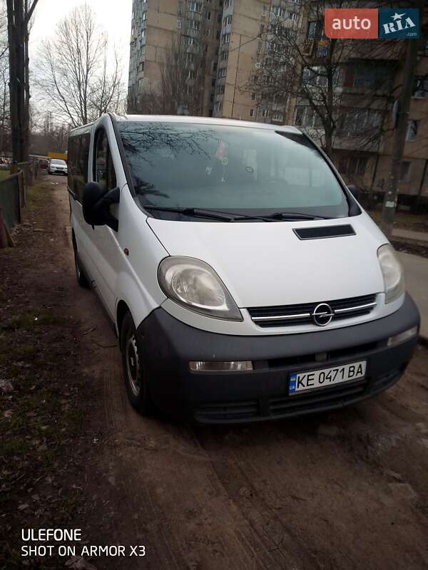 Минивэн Opel Vivaro 2005 в Подольске