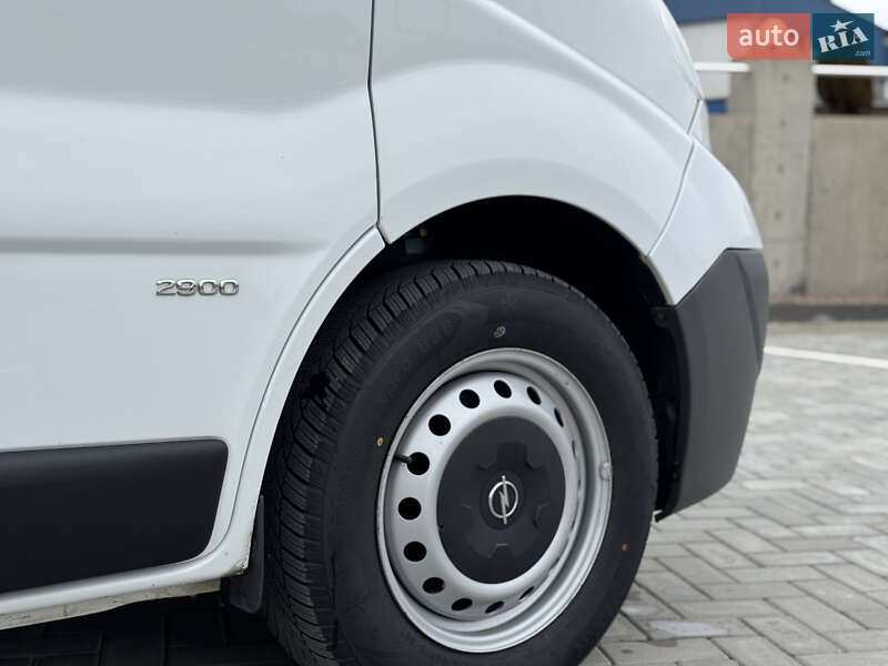 Минивэн Opel Vivaro 2014 в Черновцах