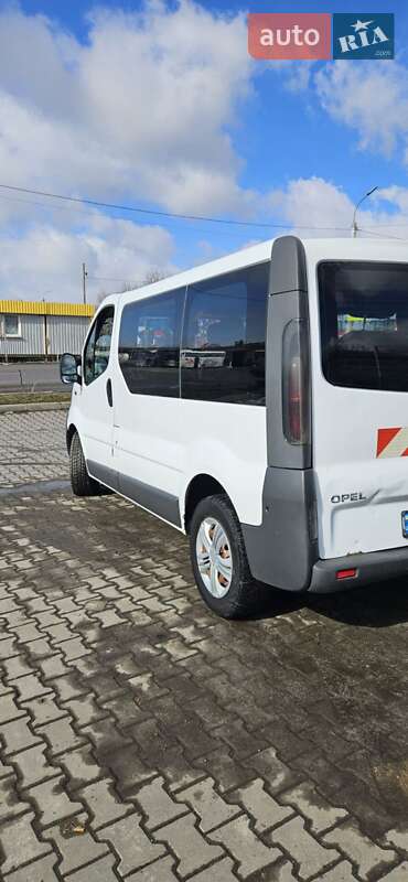 Минивэн Opel Vivaro 2006 в Виннице