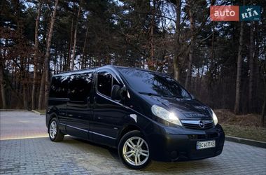 Мінівен Opel Vivaro 2008 в Новояворівську