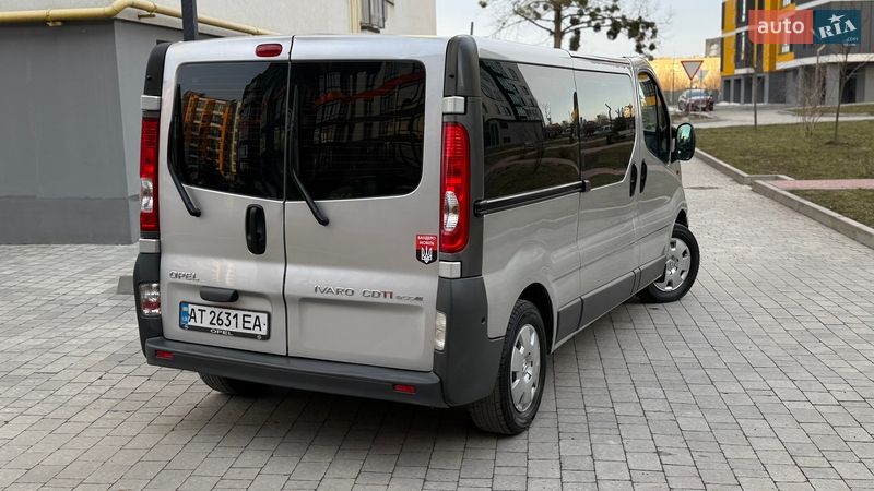 Минивэн Opel Vivaro 2012 в Ивано-Франковске