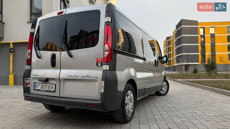 Минивэн Opel Vivaro 2012 в Ивано-Франковске