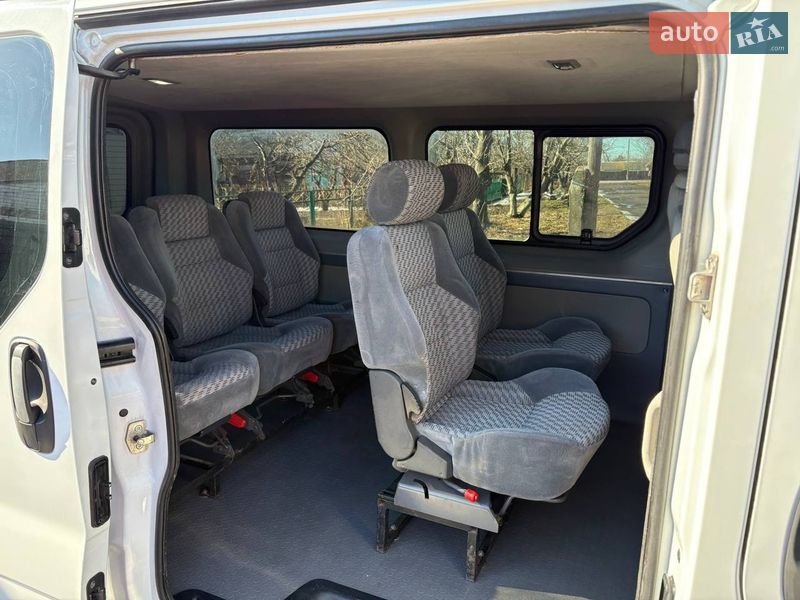 Мінівен Opel Vivaro 2009 в Тульчині