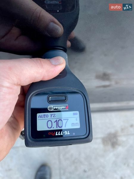 Грузопассажирский фургон Opel Vivaro 2015 в Млинове