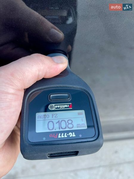 Грузопассажирский фургон Opel Vivaro 2015 в Млинове