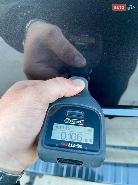 Грузопассажирский фургон Opel Vivaro 2015 в Млинове