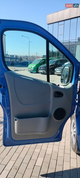 Грузовой фургон Opel Vivaro 2014 в Ровно