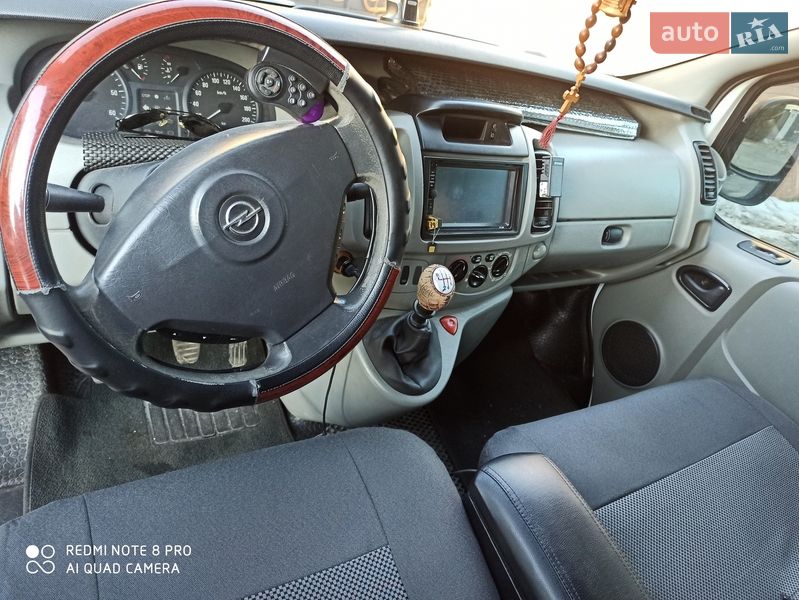 Минивэн Opel Vivaro 2001 в Киеве