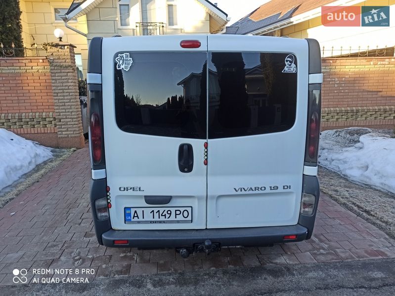 Минивэн Opel Vivaro 2001 в Киеве