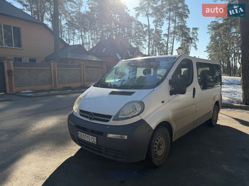 Opel Vivaro 2004