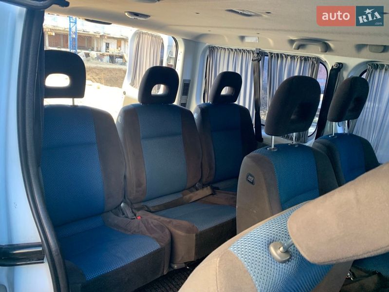 Минивэн Opel Vivaro 2014 в Черновцах