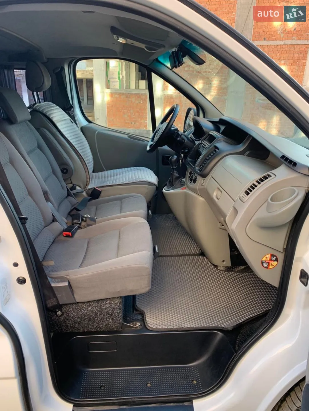 2014 Opel Vivaro - мініатюра 24