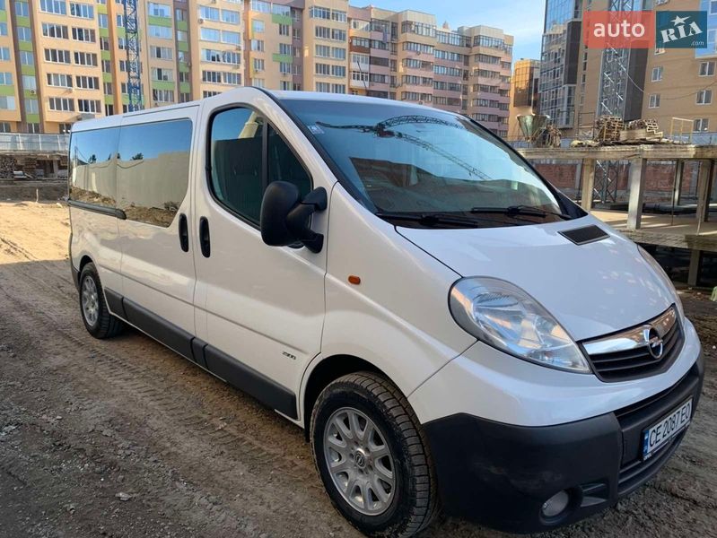 Минивэн Opel Vivaro 2014 в Черновцах