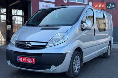 Мінівен Opel Vivaro 2013 в Дубні