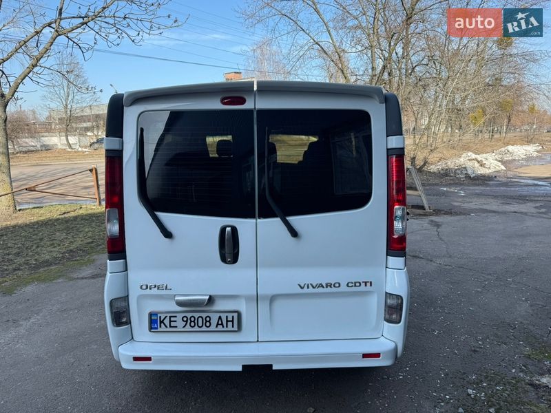 Мінівен Opel Vivaro 2008 в Чернігові
