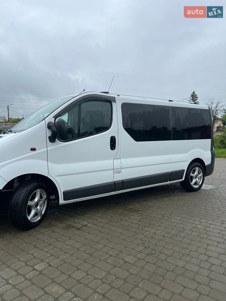 Мінівен Opel Vivaro 2008 в Дрогобичі