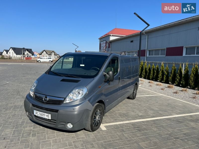 Opel Vivaro 2014
