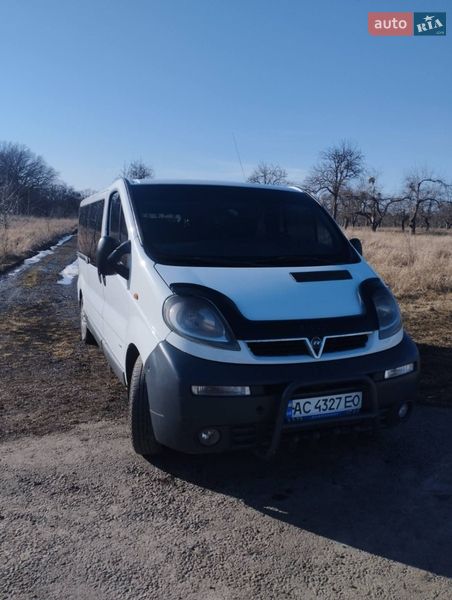 Opel Vivaro 2004