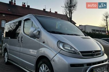 Минивэн Opel Vivaro 2004 в Сокале