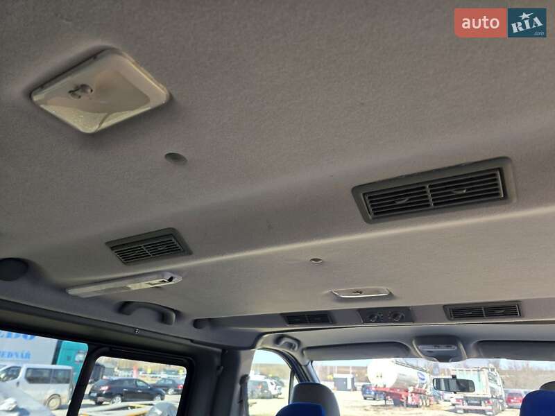 Минивэн Opel Vivaro 2011 в Тернополе