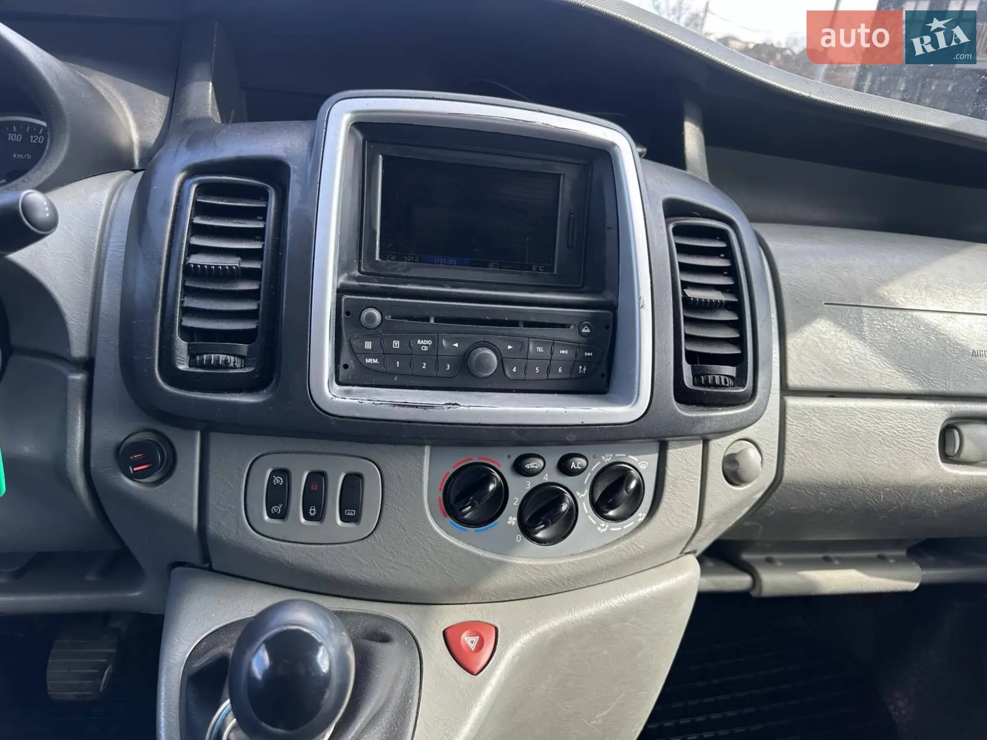 2012 Opel Vivaro - мініатюра 11