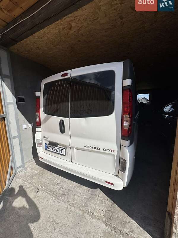 Opel Vivaro 2010 Opel Vivaro 2010
