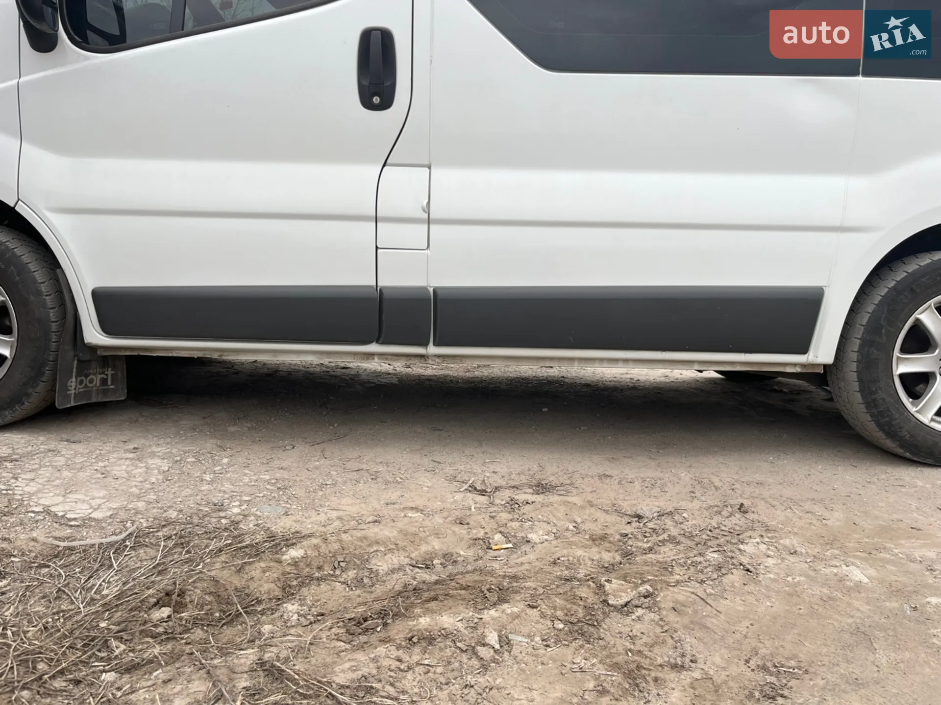 2010 Opel Vivaro - мініатюра 9