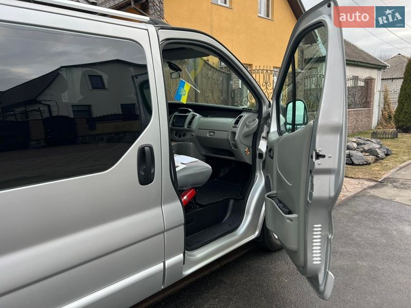 Минивэн Opel Vivaro 2009 в Черкассах фото 19 Минивэн Opel Vivaro 2009 в Черкассах
