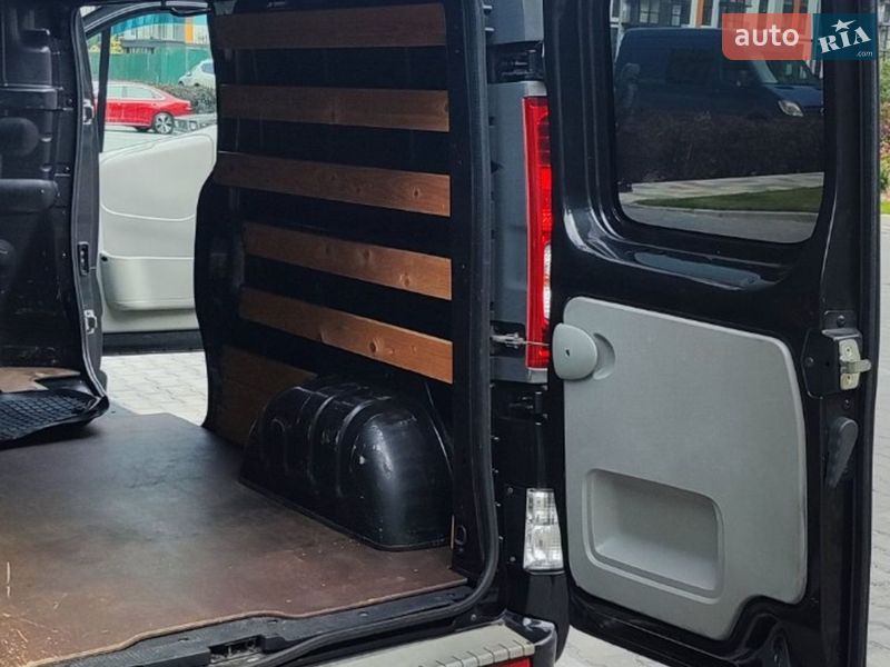 Вантажний фургон Opel Vivaro 2012 в Києві фото 5 Вантажний фургон Opel Vivaro 2012 в Києві