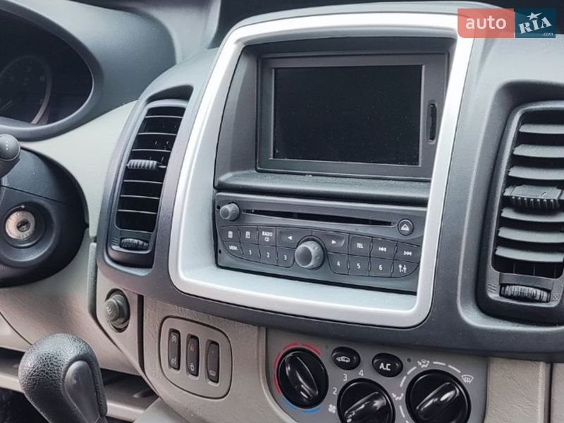 Вантажний фургон Opel Vivaro 2012 в Києві фото 9 Вантажний фургон Opel Vivaro 2012 в Києві