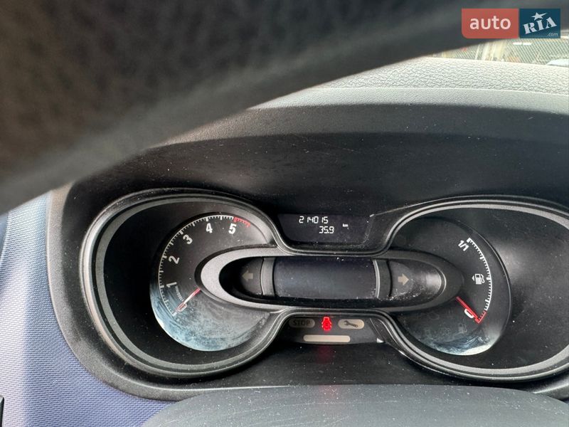 Грузопассажирский фургон Opel Vivaro 2017 в Коломые