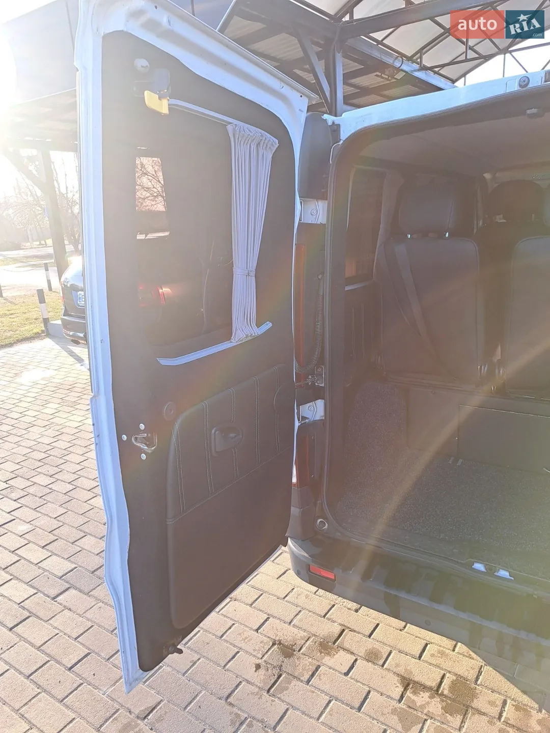 2015 Opel Vivaro - мініатюра 18