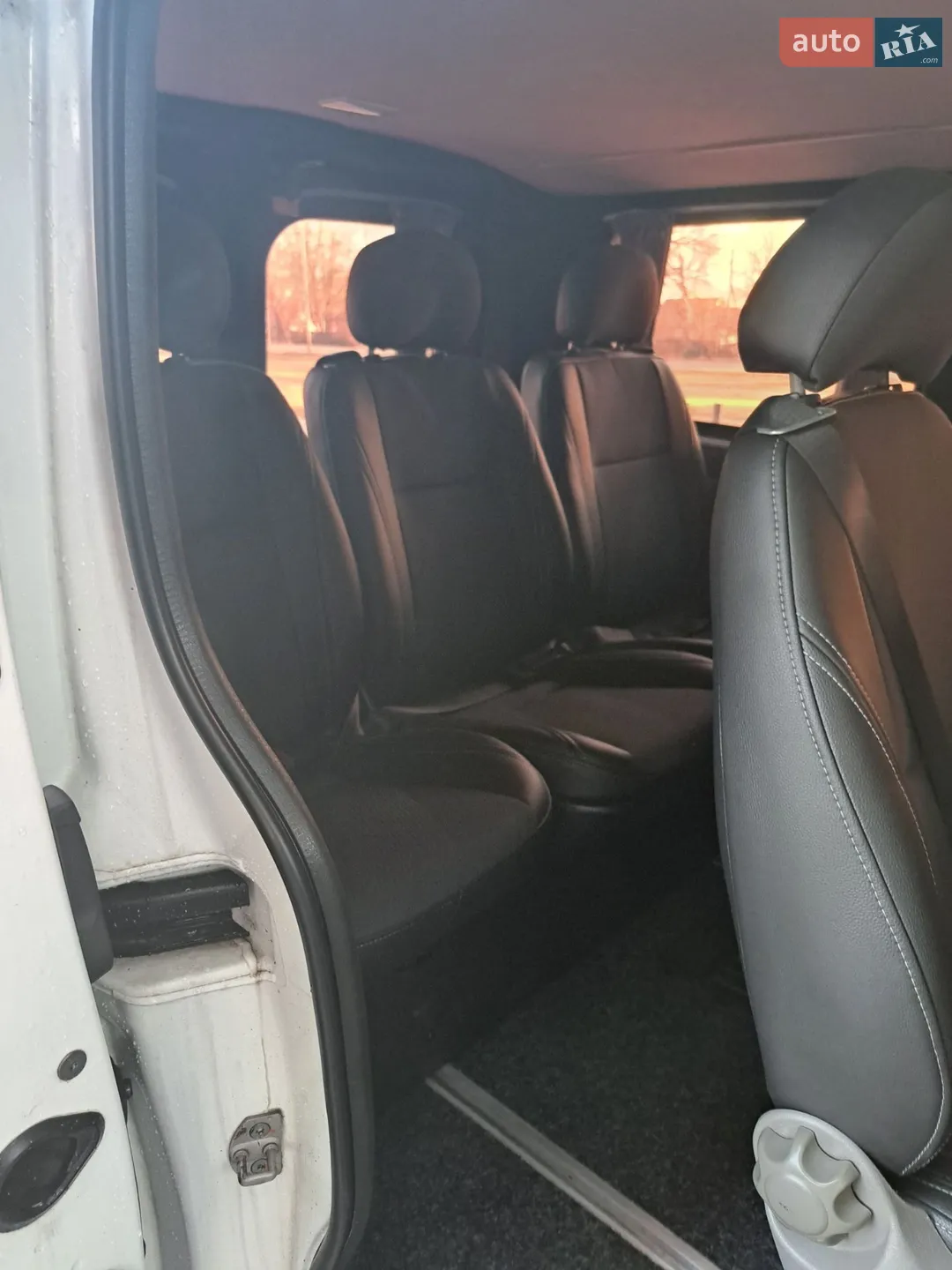 2015 Opel Vivaro - мініатюра 21