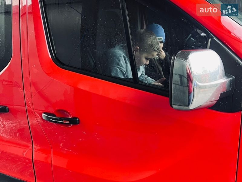 Мінівен Opel Vivaro 2014 в Яготині