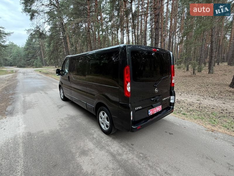 Минивэн Opel Vivaro 2014 в Киеве фото 30 Минивэн Opel Vivaro 2014 в Киеве