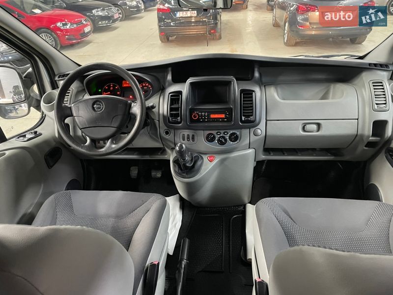 Мінівен Opel Vivaro 2012 в Стрию