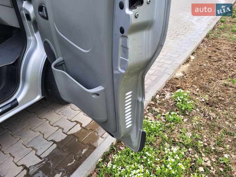 Минивэн Opel Vivaro 2009 в Хмельницком фото 60 Минивэн Opel Vivaro 2009 в Хмельницком