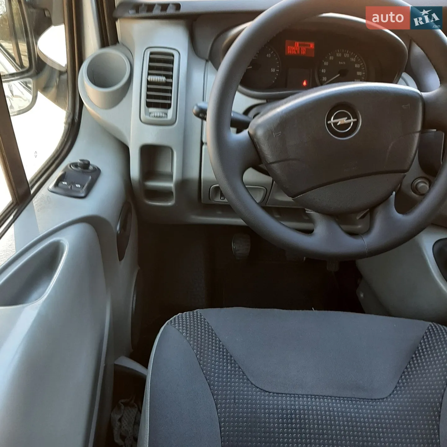 2011 Opel Vivaro - мініатюра 49