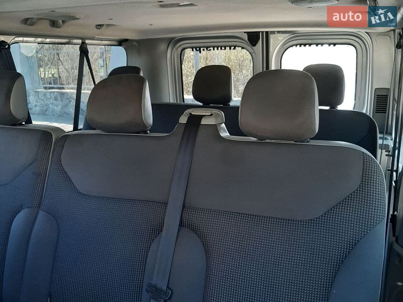 Мінівен Opel Vivaro 2011 в Полтаві