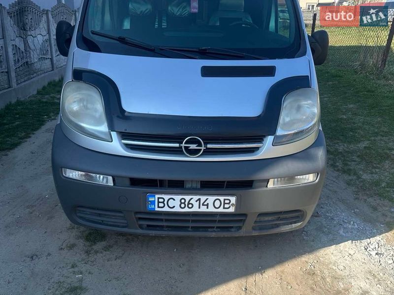 Opel Vivaro 2006