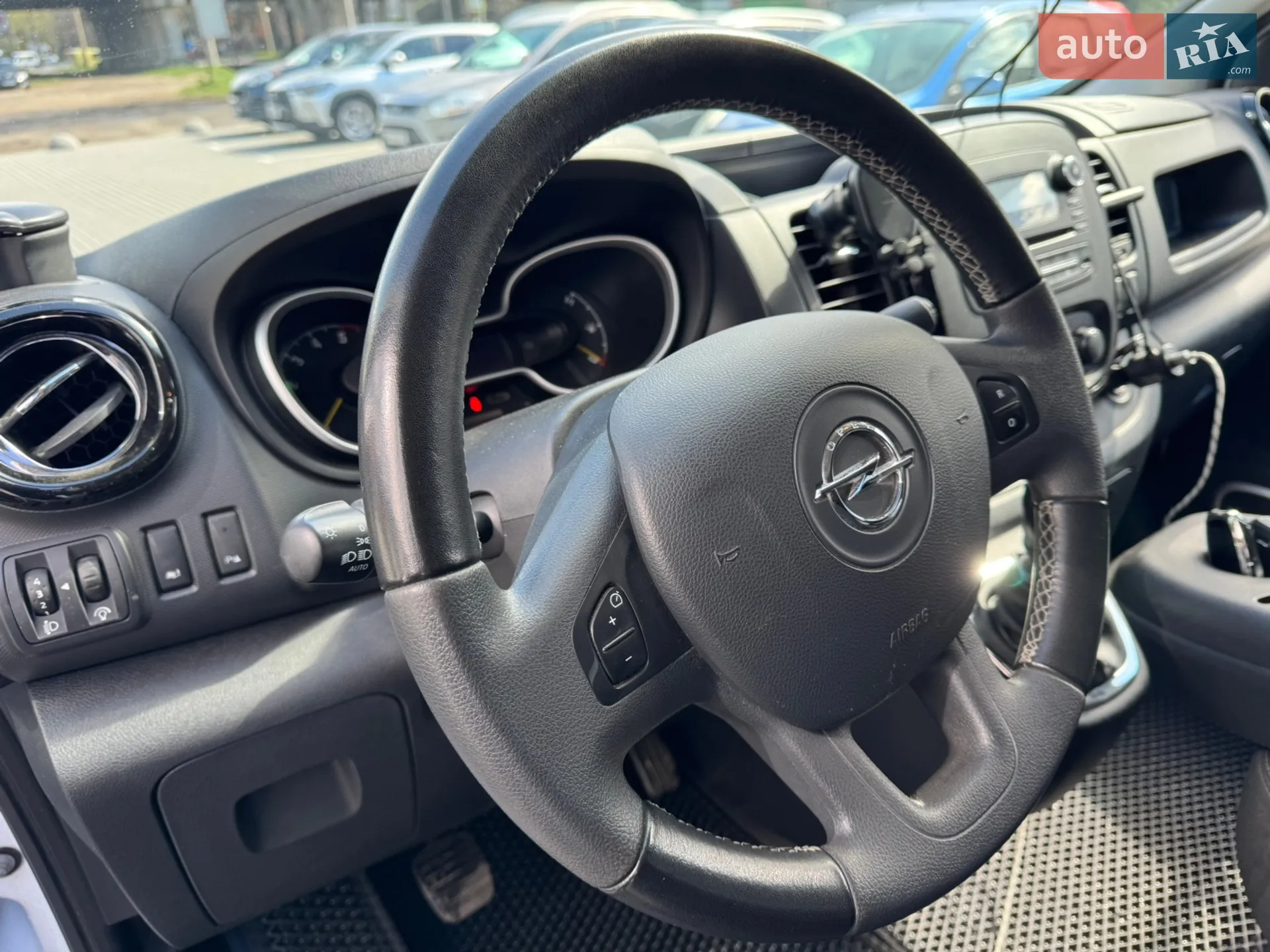 2016 Opel Vivaro - мініатюра 16