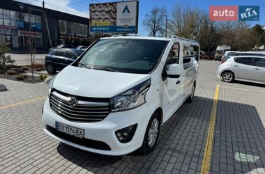 Мінівен Opel Vivaro 2016 в Хмельницькому