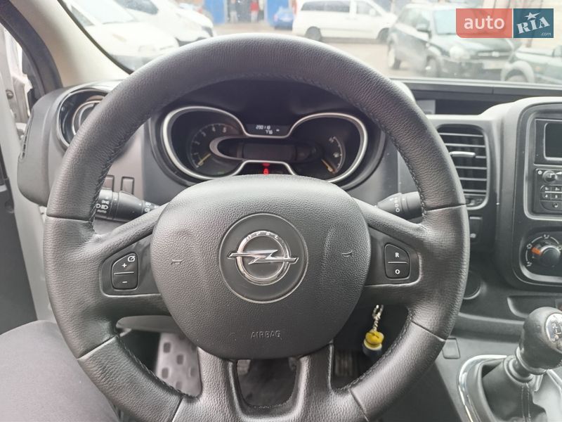Грузовой фургон Opel Vivaro 2014 в Житомире