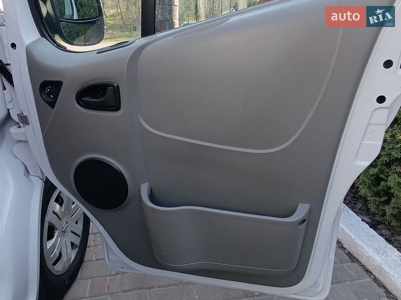 Вантажний фургон Opel Vivaro 2013 в Василькові