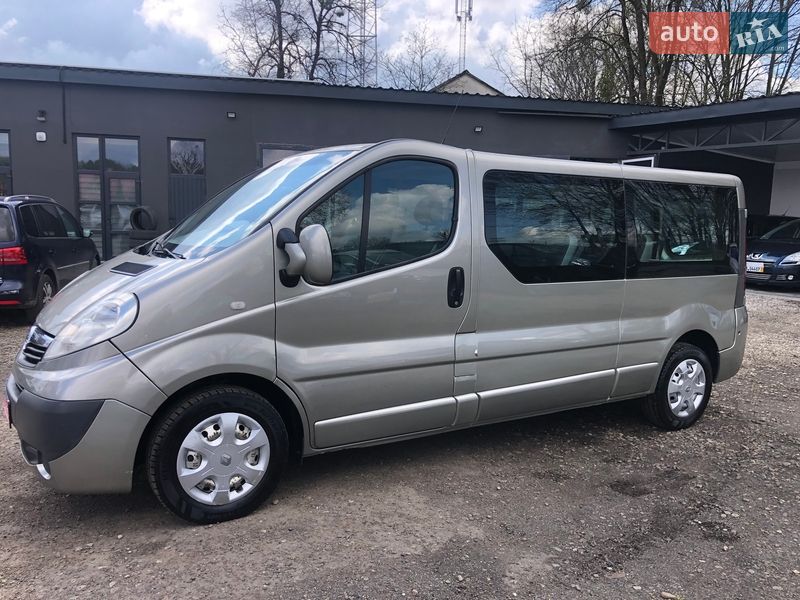 Мінівен Opel Vivaro 2013 в Івано-Франківську фото 33 Мінівен Opel Vivaro 2013 в Івано-Франківську